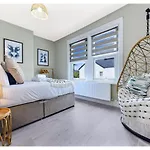 Great 4Br House