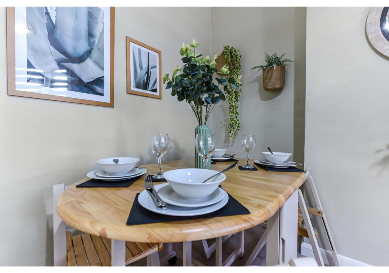 Great 4br House Apartamento